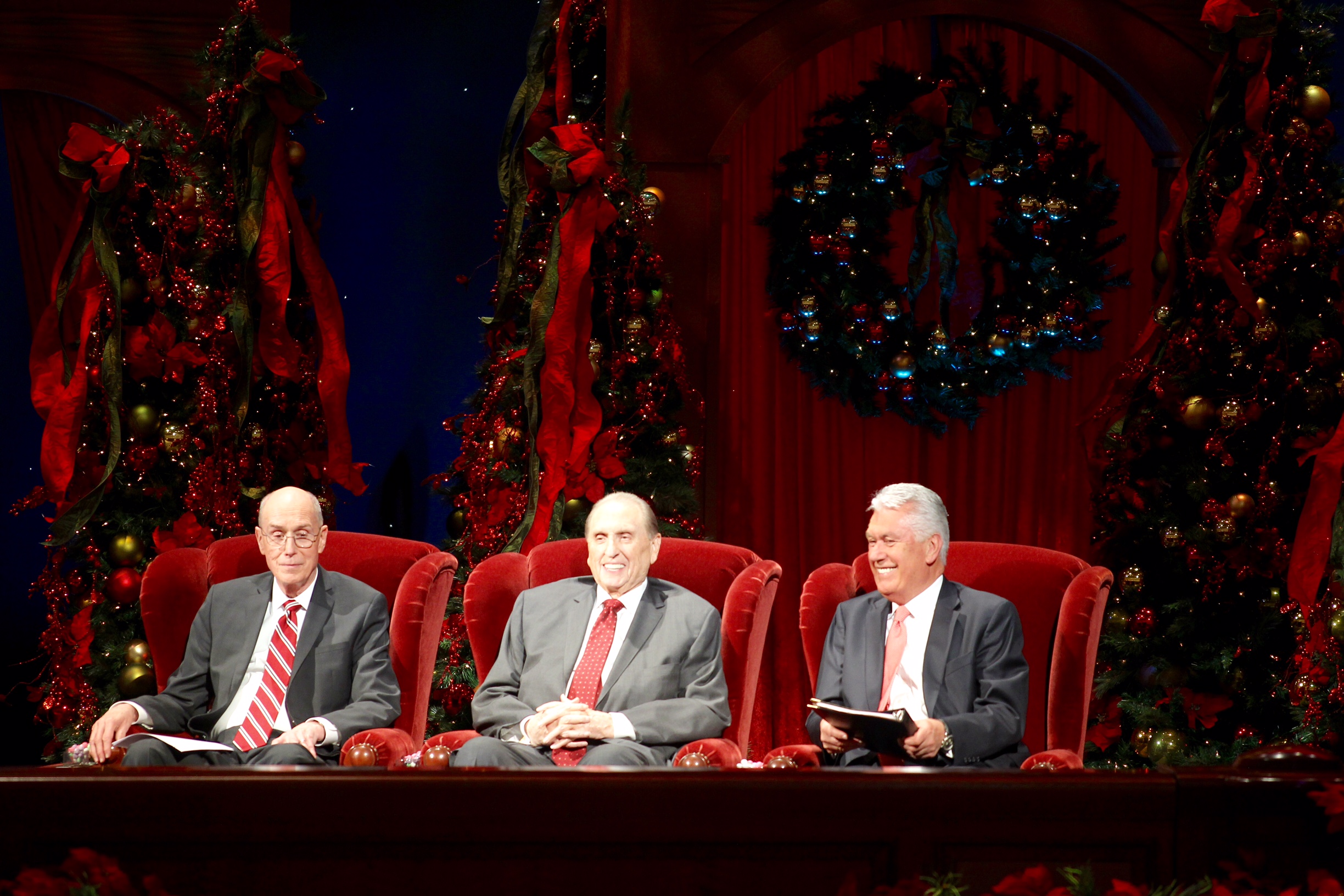 Devocional de Navidad Celebra el nacimiento de Jesucristo - Los MormonesLos  Mormones | La Iglesia de Jesucristo de los Santos de los Últimos Días